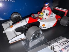 1:18 Minichamps 540911828