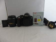 Nikon D D3300 24.2MP  w/ AF-S