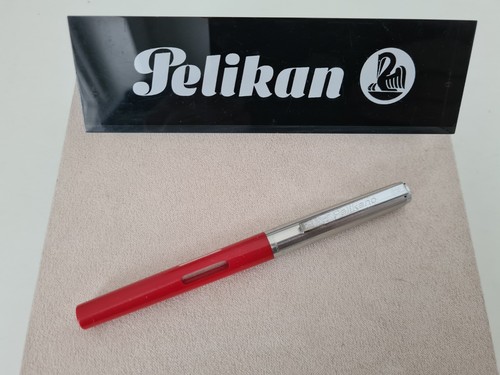 Pelikan pelikano modell a - pelikano, "a"