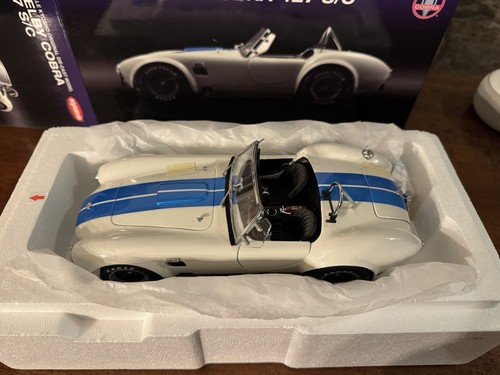 Shelby cobra 427 sc - 1/18,