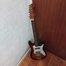Chitarra elettrica vintage