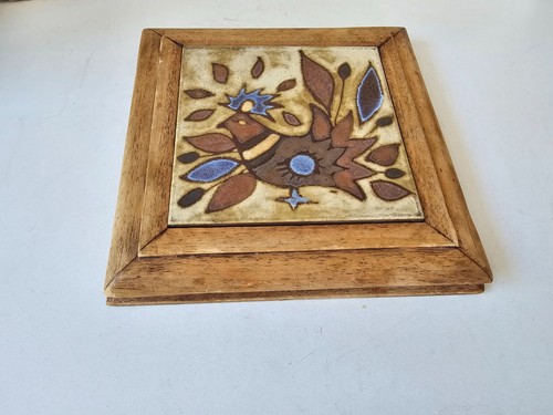 Dessous plats carreau - dessous, dans
