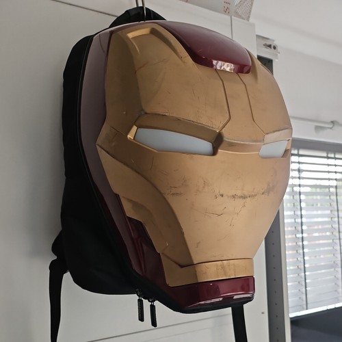 Iron man eyes custodia led - custodia,
