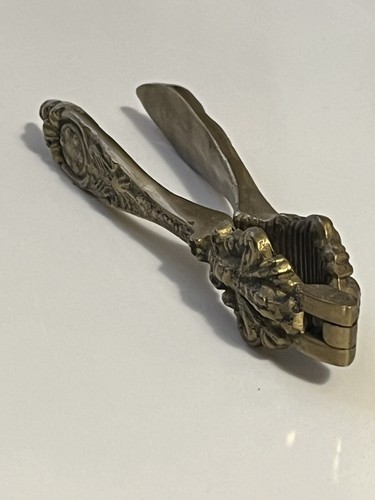 Schiaccianoci ottone antico - schiaccianoci,