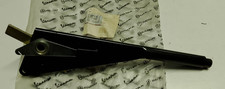 PIAGGIO APE CAR P2 - P3 LEVA FRENO A MANO NUOVA ORIGINALE 249340  PREZZO DI VEND