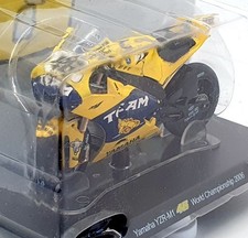 Altaya Scala 1/18 FFR16 - Yamaha YZR M1 #46 Valentino Rossi Campione del Mondo 2006