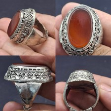 Unico vecchio anello afgano