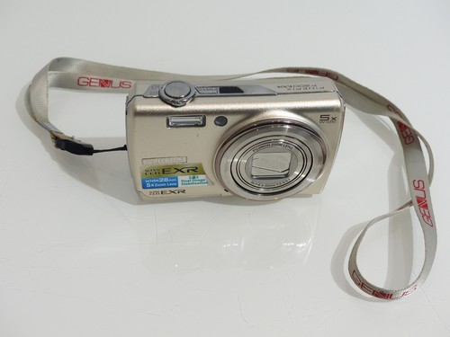 Fujifilm finepix f200 exr - fujifilm,