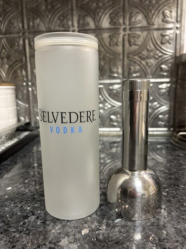 Decanter belvedere vodka is - belvedere,