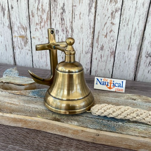 Campana nave ancoraggio con - campana,