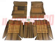 SOPRA TAPPETI INTERNI BEIGE E