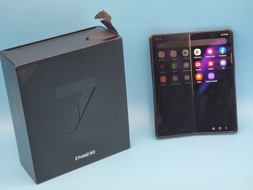 Samsung galaxy fold - samsung,