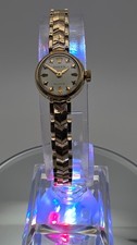 Rolex Precision oro 9ct orologio da donna vintage anni 60 su bracciale Rolex in oro 9ct.