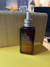 �� Estee Lauder Advanced