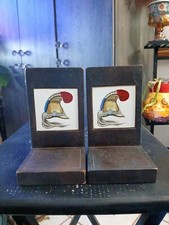 Coppia di fermalibri in legno