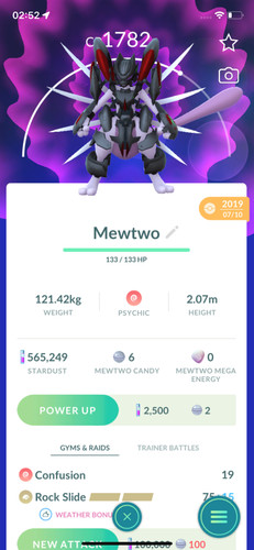Pokemon leggendario corazzato