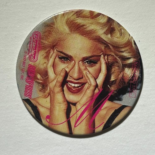 Madonna portrait pog - portrait, komaro
