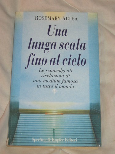 Una lunga scala fino - una, al