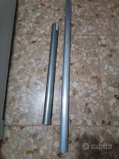 Tubo forato in acciaio inox da 50 mm per scarico silenziatore universale auto