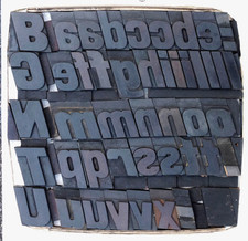 Caratteri tipografici di LEGNO