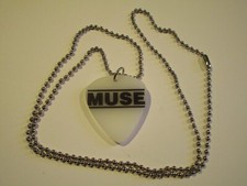 GC- CIONDOLO / COLLANA a forma