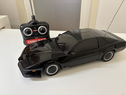 T knightrider auto - k.i.t.t-knightrider,