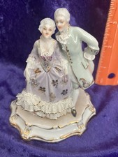 Antica statuina firmata Luigi