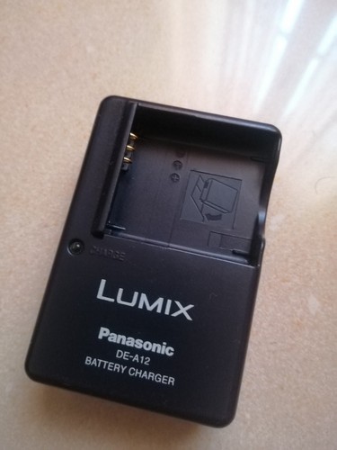 Caricabatteria panasonic lumix - caricabatteria,