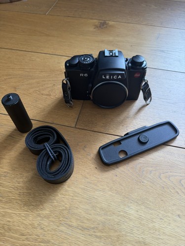 Leica nera come nuova con - r6,