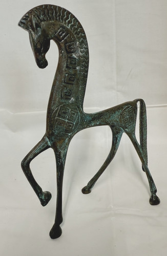 Scultura cavallo etrusco stile