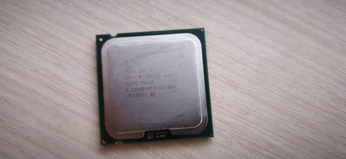 Intel core quad q8200 - intel,