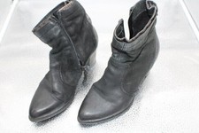 Scarpe numero 39 multicolore