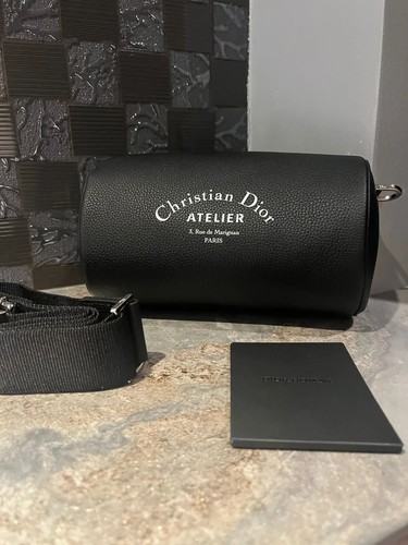 Dior homme atelier - ,, logo
