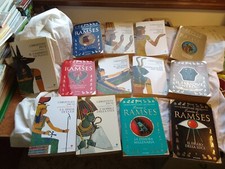 BLOCCO DI  13  LIBRI TUTTI DI