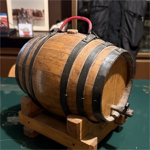 Botte per vino legno con - botte,