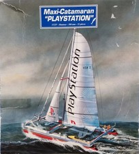 Heller Maxi Catamarano