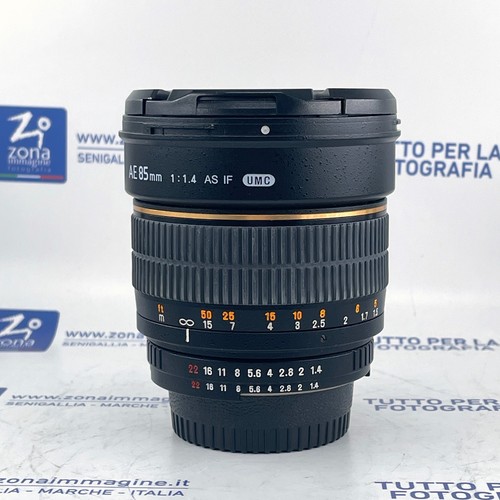Samyang per nikon - f1.4,