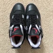 Air Jordan 4 Retro Bred