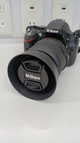 Nikon d5200 dslr - nikon,