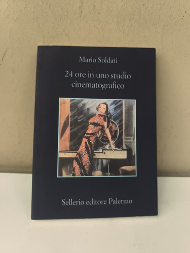 Ore uno studio - in,