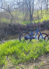 2019 giant reign advanced