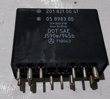 relè frecce mercedes  S124 C124 w124 w201 190 05898300 2018210047 ind. direzione