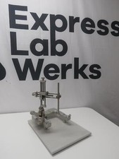 Strumento stereotassico