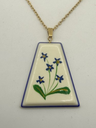 Collana vintage con ciondolo