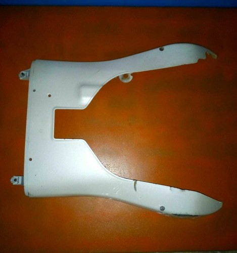 Scocca sottopedana piaggio - sottopedana,