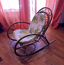 Sedia a dondolo per bambini vintage, vimini con cuscinetto anni '80