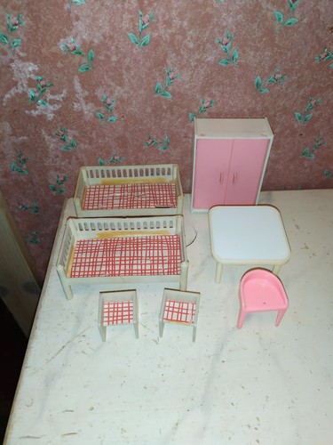 Mobili antichi cameretta - ,