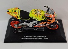 Honda RC211V Valencia GP Rossi Campione del Mondo 2003 pressofuso 1:22 (VLA)