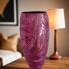 Vaso alto  vetro intagliato a mano in Italia con motivo foglie 36 cm rosso scuro