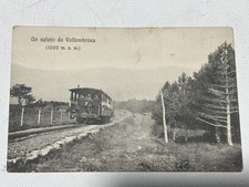 Cartolina Un Saluto Da Vallombrosa Treno Locomotiva F.P. Non Viaggita Anni 20